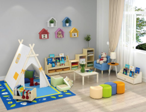 幼兒園裝修設(shè)計(jì)：幼兒園家具應(yīng)該怎么選擇：塑料 or 木質(zhì)？